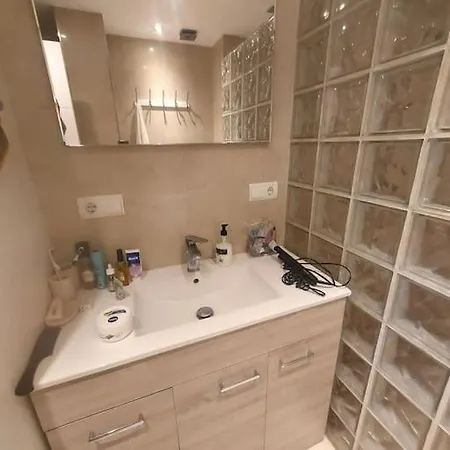 Apartment 2 Bedroom Flat In Golden Mile For 4 People Max