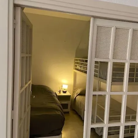 Apartment 2 Bedroom Flat In Golden Mile For 4 People Max Marbella